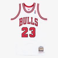 Chicago Bulls jersey – view 2