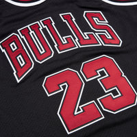 Chicago Bulls jersey – view 6