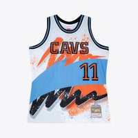 Cleveland Cavaliers White jersey – view 3