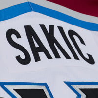 Colorado Avalanche Joe Sakic White jersey – view 6